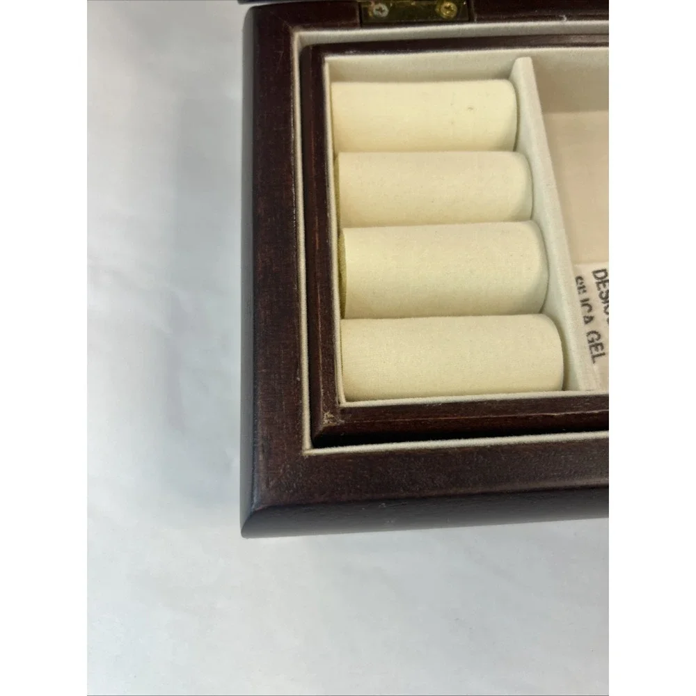 VTG Floral Tapestry Jewelry Box Wood W/ Mirror Lift Out‎ Tray Velvet Inside Read